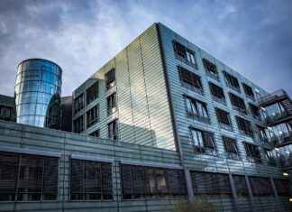 Dermatology Clinics & Hospitals Near Me: How to Find the Most Professional Services Dermatology Clinics & Hospitals Near Me: How to Find the Most Professional Services