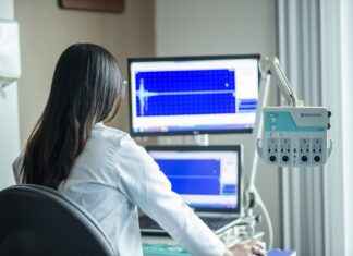 Neurology Clinics & Hospitals Near Me: How to Find the Cheapest Care Neurology Clinics & Hospitals Near Me: How to Find the Cheapest Care